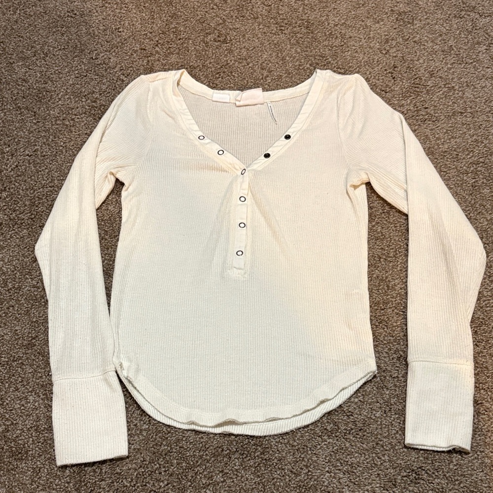 Urban Outfitters Cream Long Sleeve Top Small